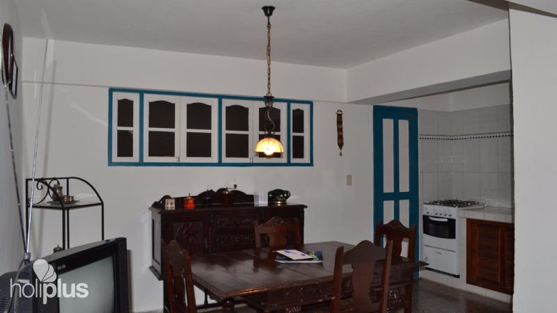Book online Escorial Apartment 1, MERCADERES, No. 315, APTO 9. OLD